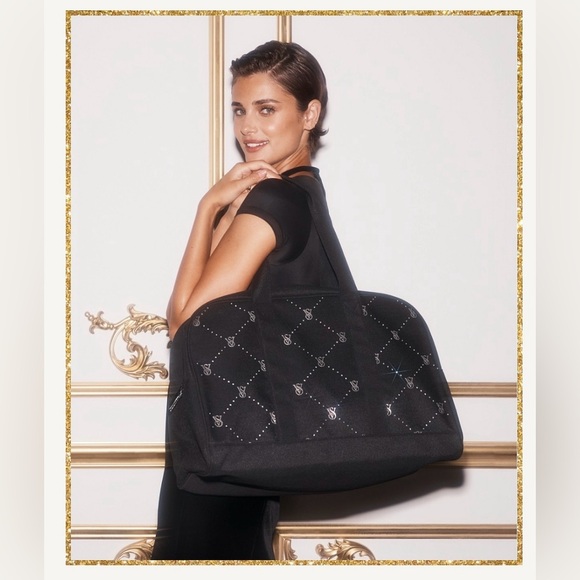 NWT Victoria's Secret VS Logo Large Weekender Black Quilted Tote Zip Duffle Bag - Picture 1 of 6